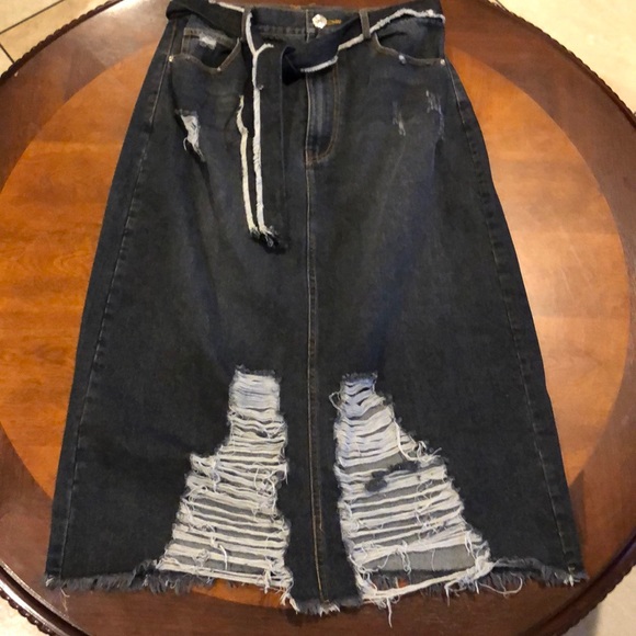 Umgee Dresses & Skirts - Umgee Distressed Belted Denim Maxi Skirt Medium NWT
